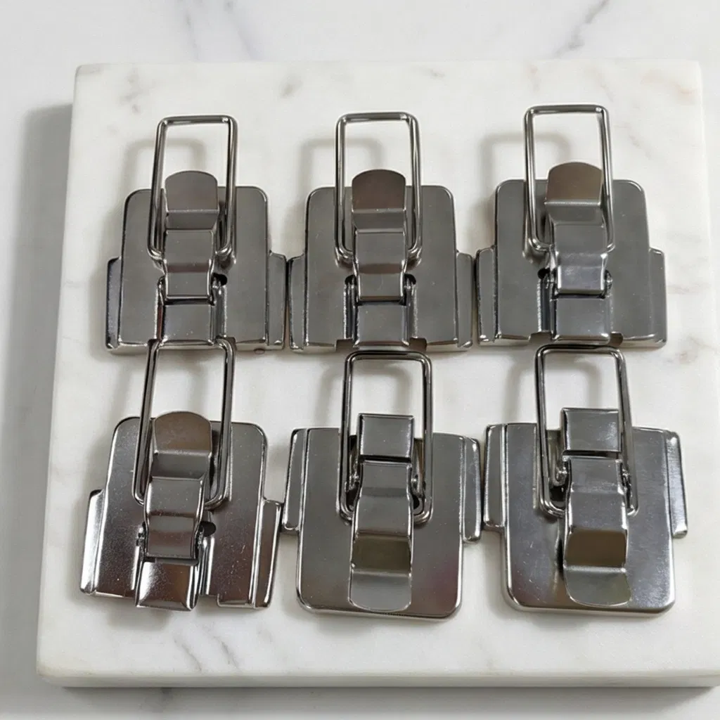 Nickel Plated Metal Latch Strike Bottoms Parts for Furniture Parts - OEM/ODM
