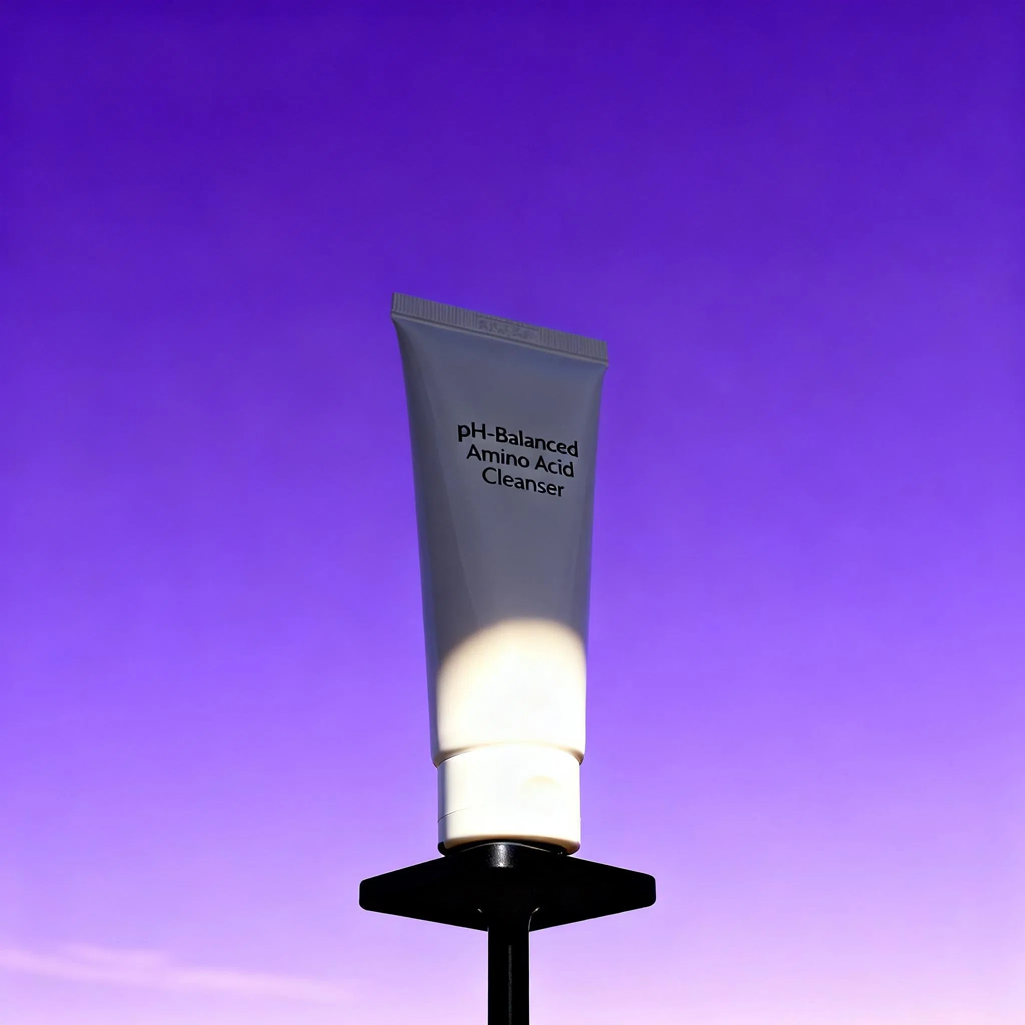 45-Degree Natural Crystalline Paste Face Cleanser with 5 Amino Acids for Optimal pH Balance and Gentle Cleansing