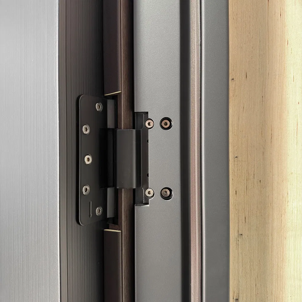 Входная стальная дверь с лазерной гравировкой и дистанционным замком