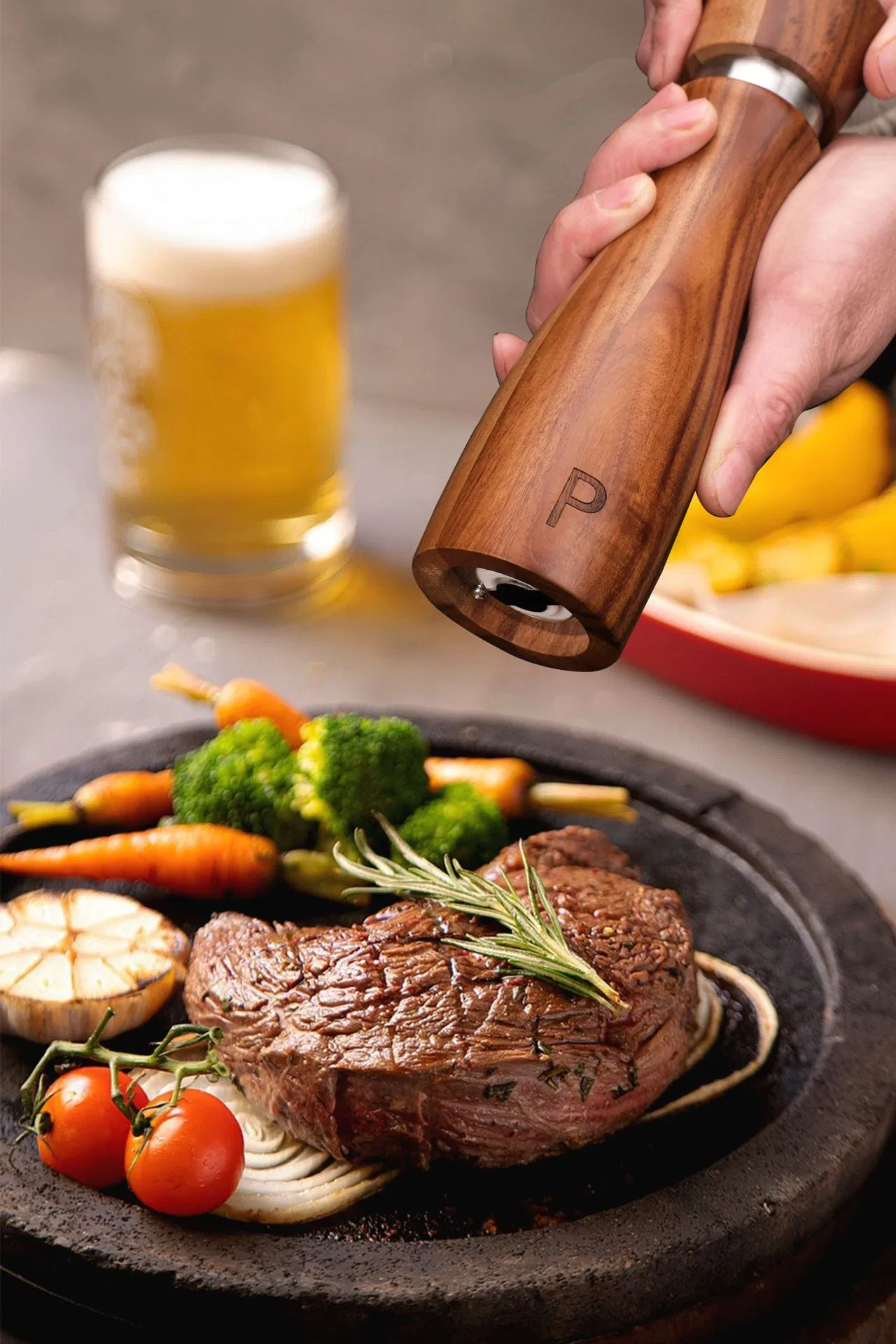 Wholesale Handmade Manual Wood Spice Salt Shaker Premium Wooden Salt/Pepper Grinder&Wooden Pepper Mill