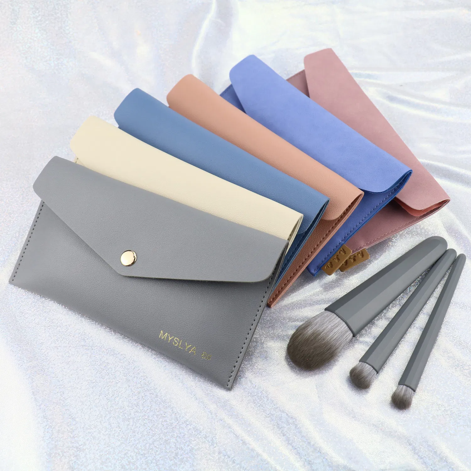 New Wholesale Wooden Makeup Brush Set for Face