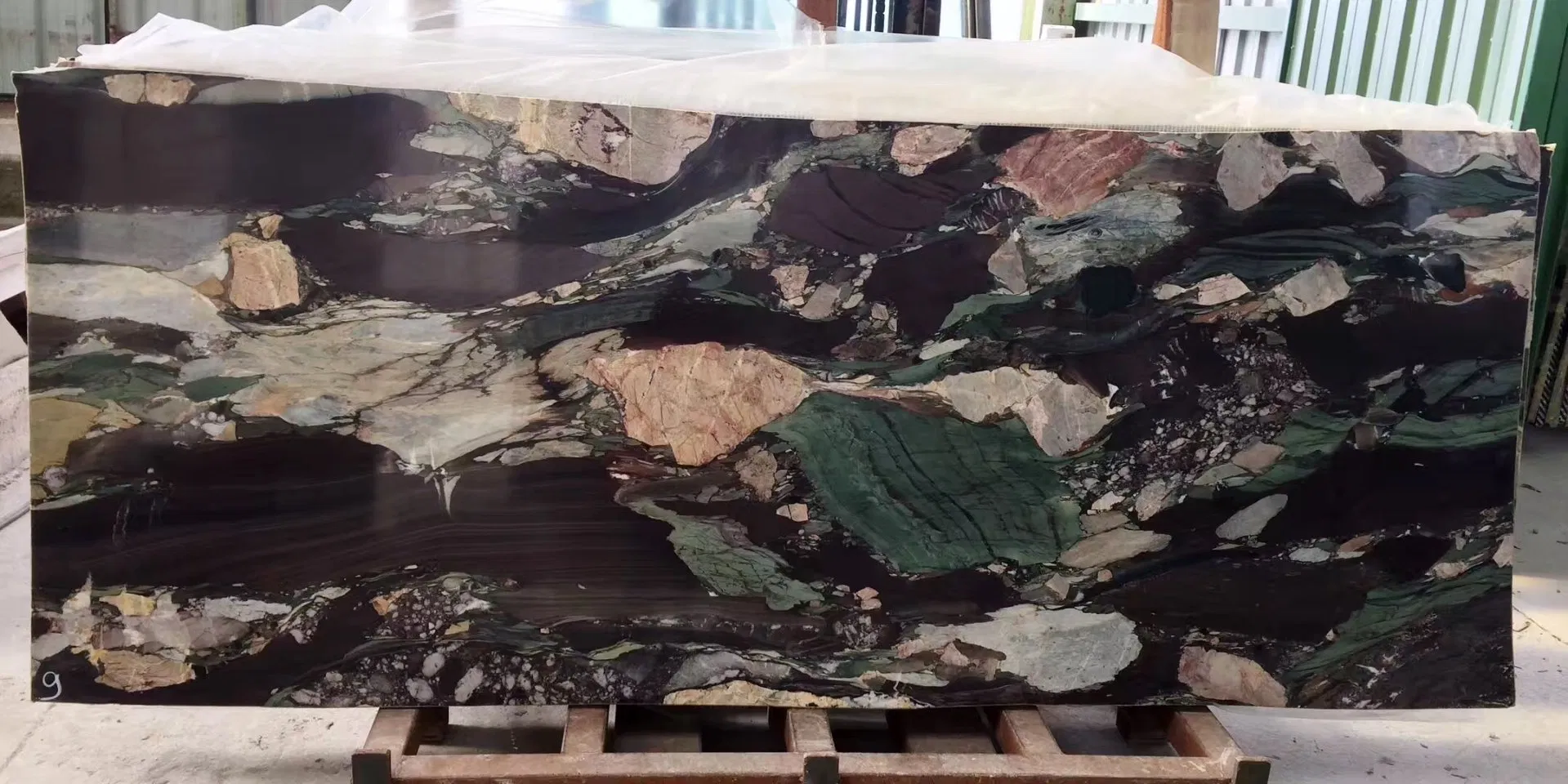 Four Seasons Quartzite Polished Tiles&Slabs&Countertop