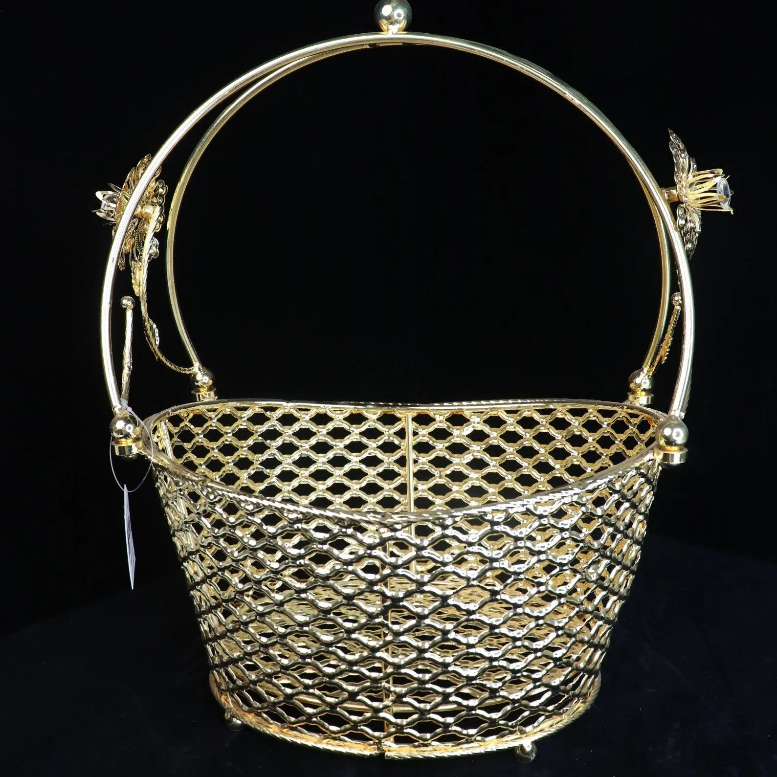 Elegant Gilded Iron Art Fruit Basket for Modern Dining Table Decor