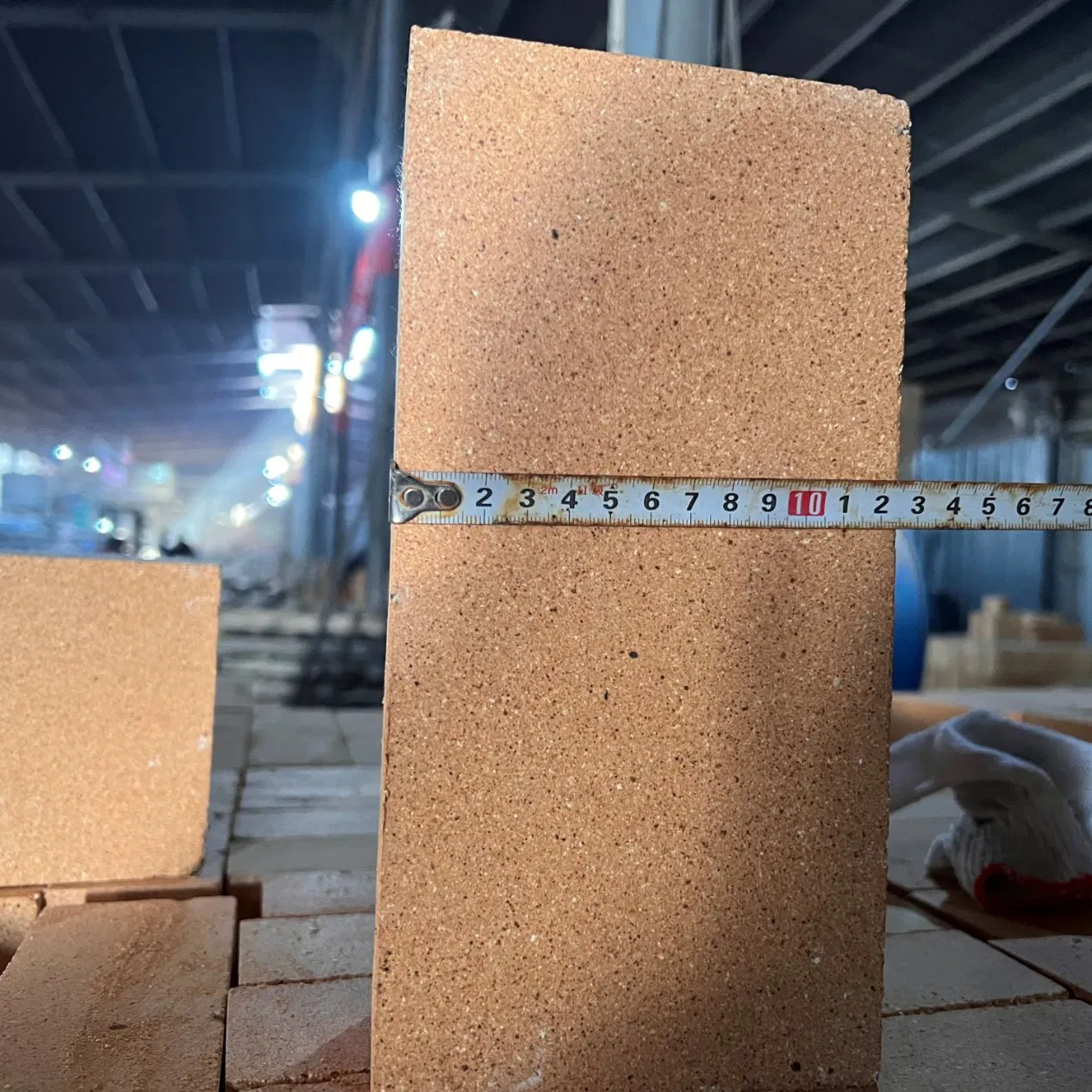 Огнеупорный шамотный кирпич для доменных печей