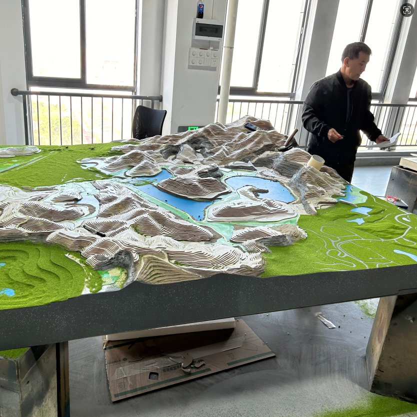 Scale Model and Map Model of Natural Scenery and Landforms