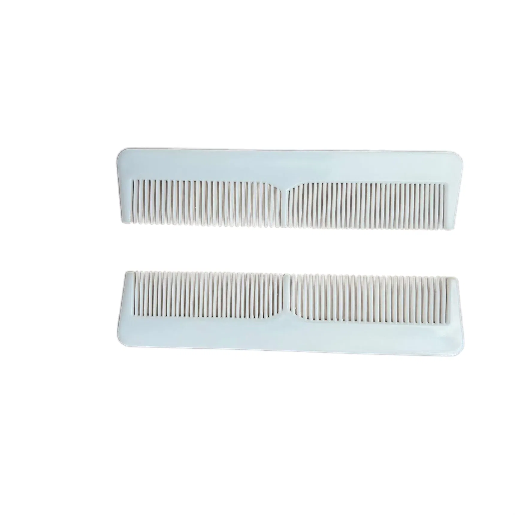 Disposable Hair Comb with Hotel Amenities for Guest Room Using