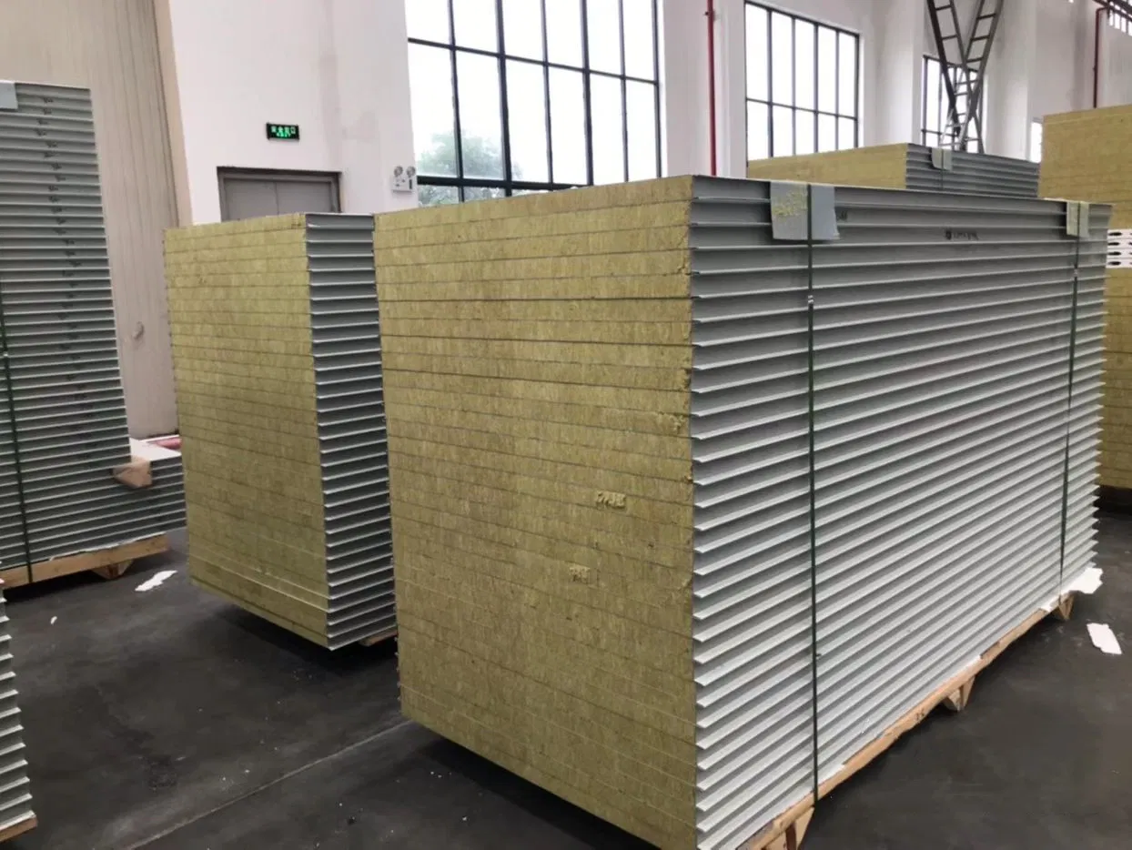 Customized Chinese Manufacture Price Customized Fireproof Prefabricated Container Home Roof Rock Wool Thermal Insulation Roofing Sandwich Board Wall Panel