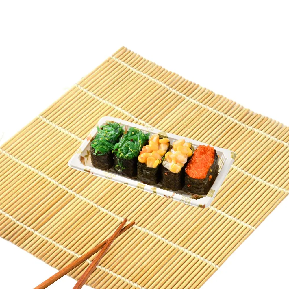 Manluen New Arrived White Maple Leaves Disposable Plastic Food Container Take out Togo Small Sushi Packaging Box