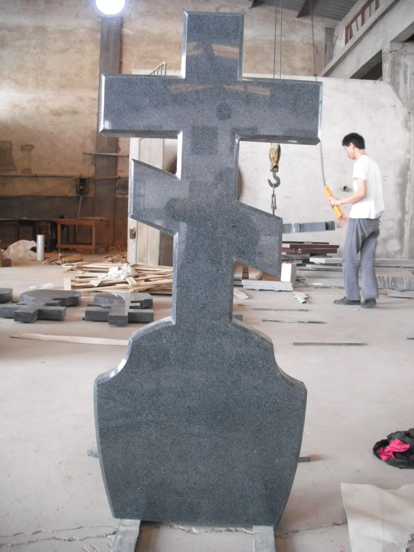 Professional Customized Russian Monuments G654 Granite European Style Tombstone