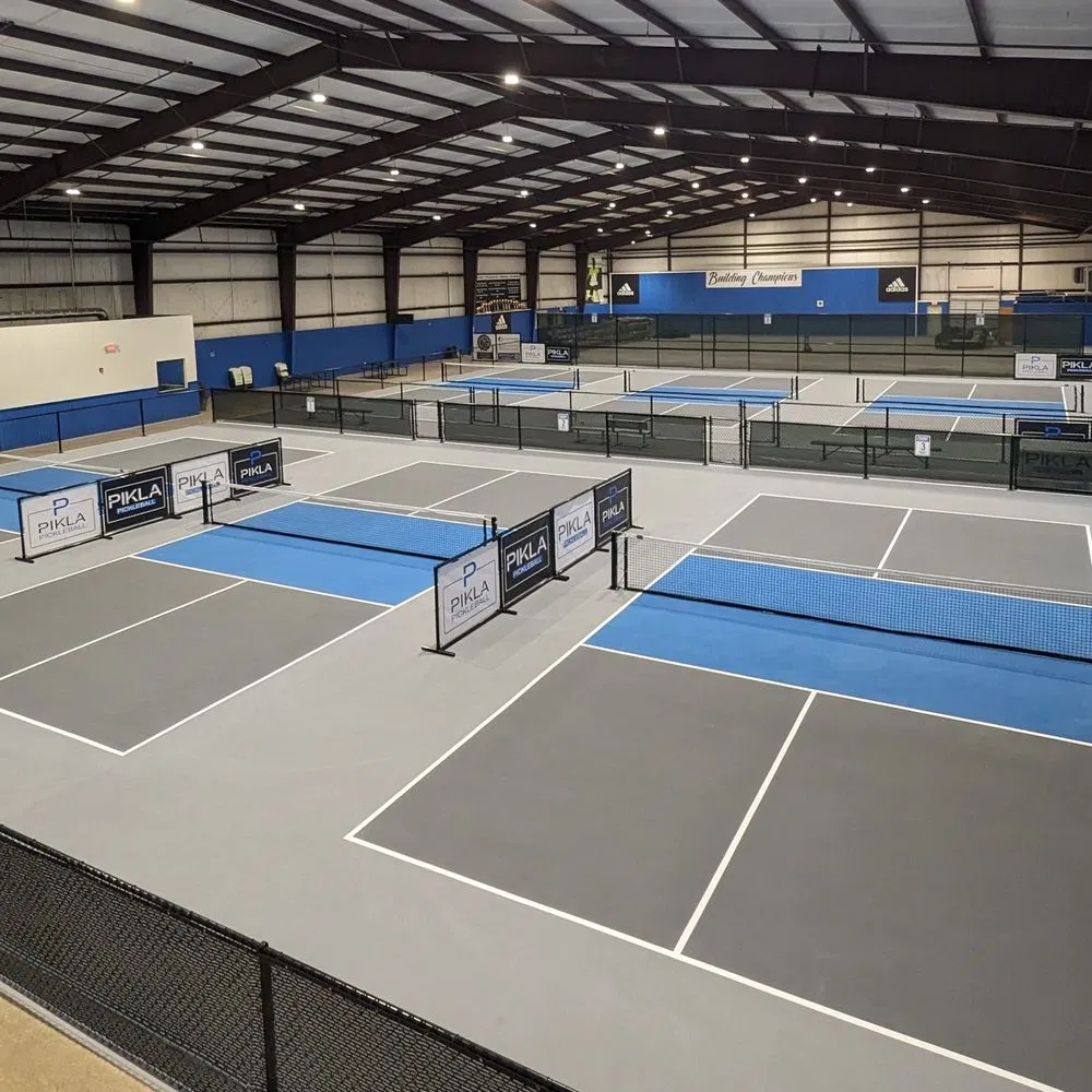 Large Span/Multi Story Prefabricated H Beam Metal Gym Court Sports Hall Pickleball Court Prefab Football Stadium Tennis Stadium Basketball Hall