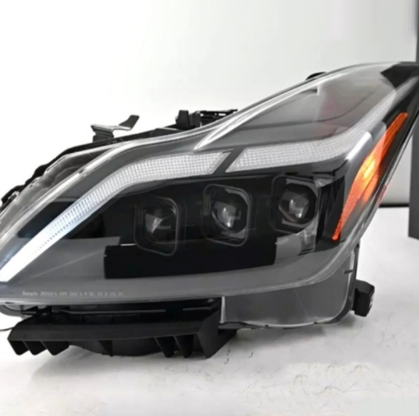 Фара головного света Infiniti G37/G25/Q40 2010-13 LED