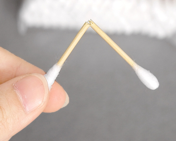 200 PCS Bagged Household Cotton Swabs - Disposable Double-Head for Daily Cleaning & Makeup