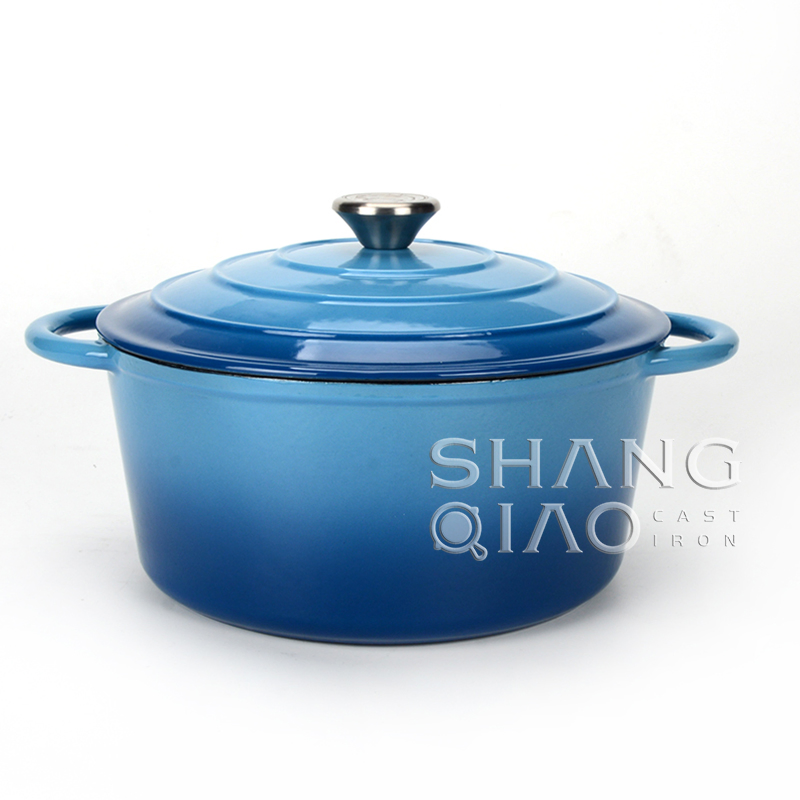 Эмалированная чугунная кастрюля-казан