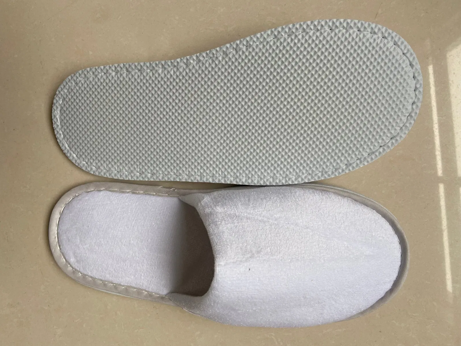Micro-Standard Customized High-Quality Coral Fleece Washable Disposable Hotel Room SPA Hot Spring Slippers