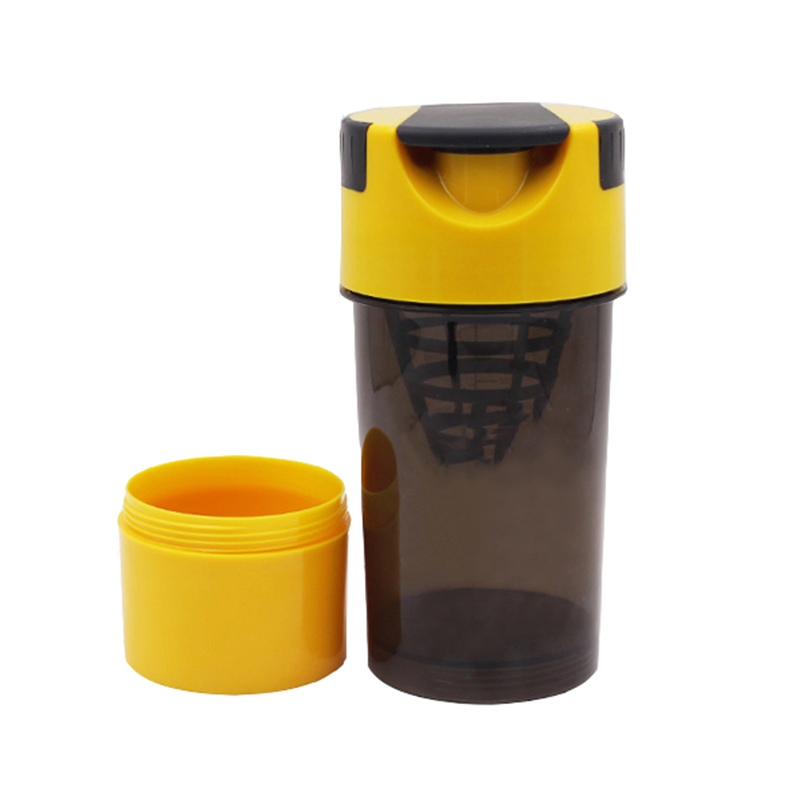 Bottle manufacturer 600ml Durable shaker bottle With one bottom container for travel