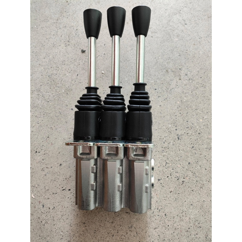 Гидравлический джойстик Walvoil SVM100/5