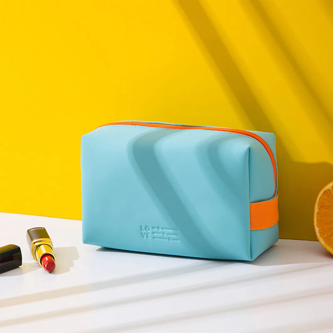 Large Capacity Cheap Travel Storage Makeup Bag Waterproof PU Leather Private Label Gift Custom Cosmetic Bag