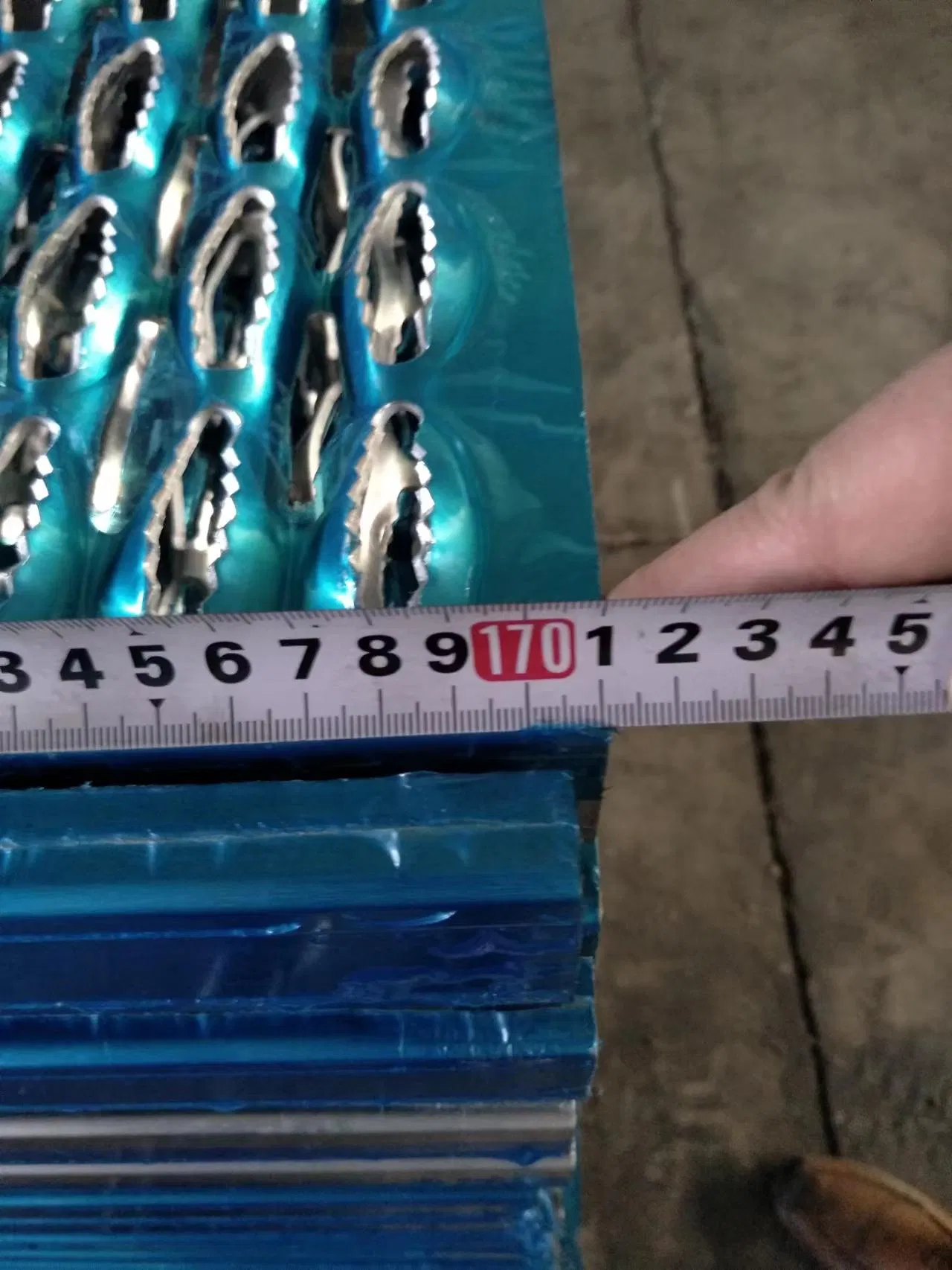 Tec-Sieve Perforated Metal Walkway/Catwalk/Grip Strut Safety Grating