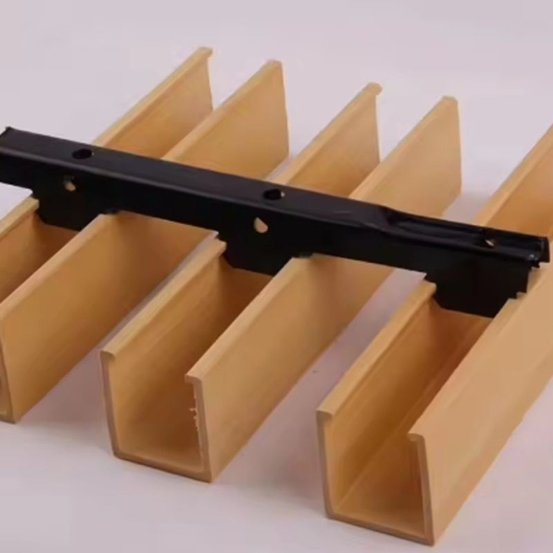 Hot Selling Easy Install Ceiling Panels Suspended Factory Price WPC Ceiling Decoration Material