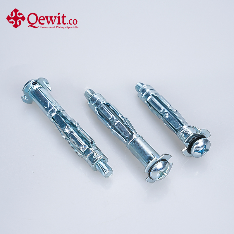 Анкер для полых стен с самолётным раскрытием