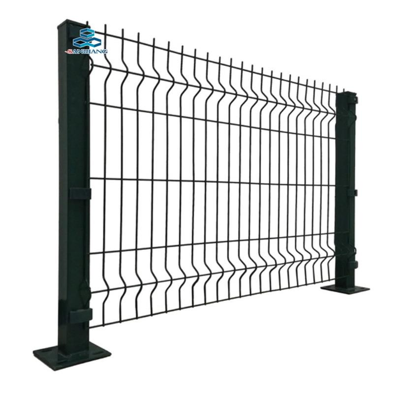 Galvanized Anti Corrosion Safety Protection Welded Fence for Rural Farmyards