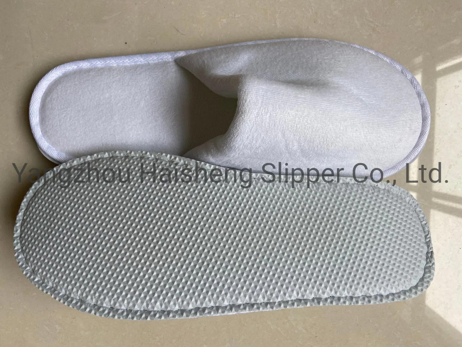 Luxury Hotel Bedroom Slippers for Hotel Disposable Sponge for Man/ Women