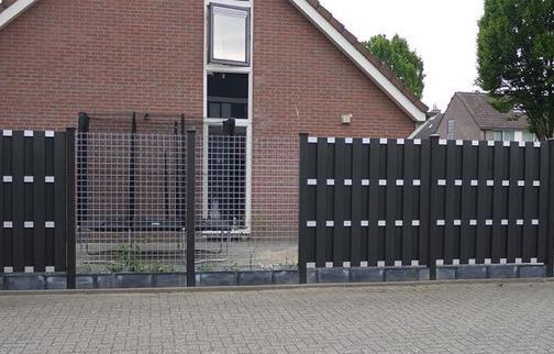 New Co-Extrusion Privacy Wood Plastic WPC Composite Fencing for Garden Yard Decorative