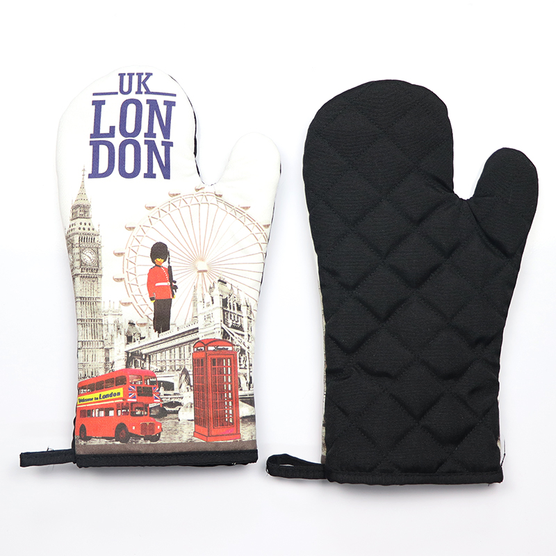 Custom Printed London Souvenir Oven Mitts Heat Resistant Cooking Oven Gloves