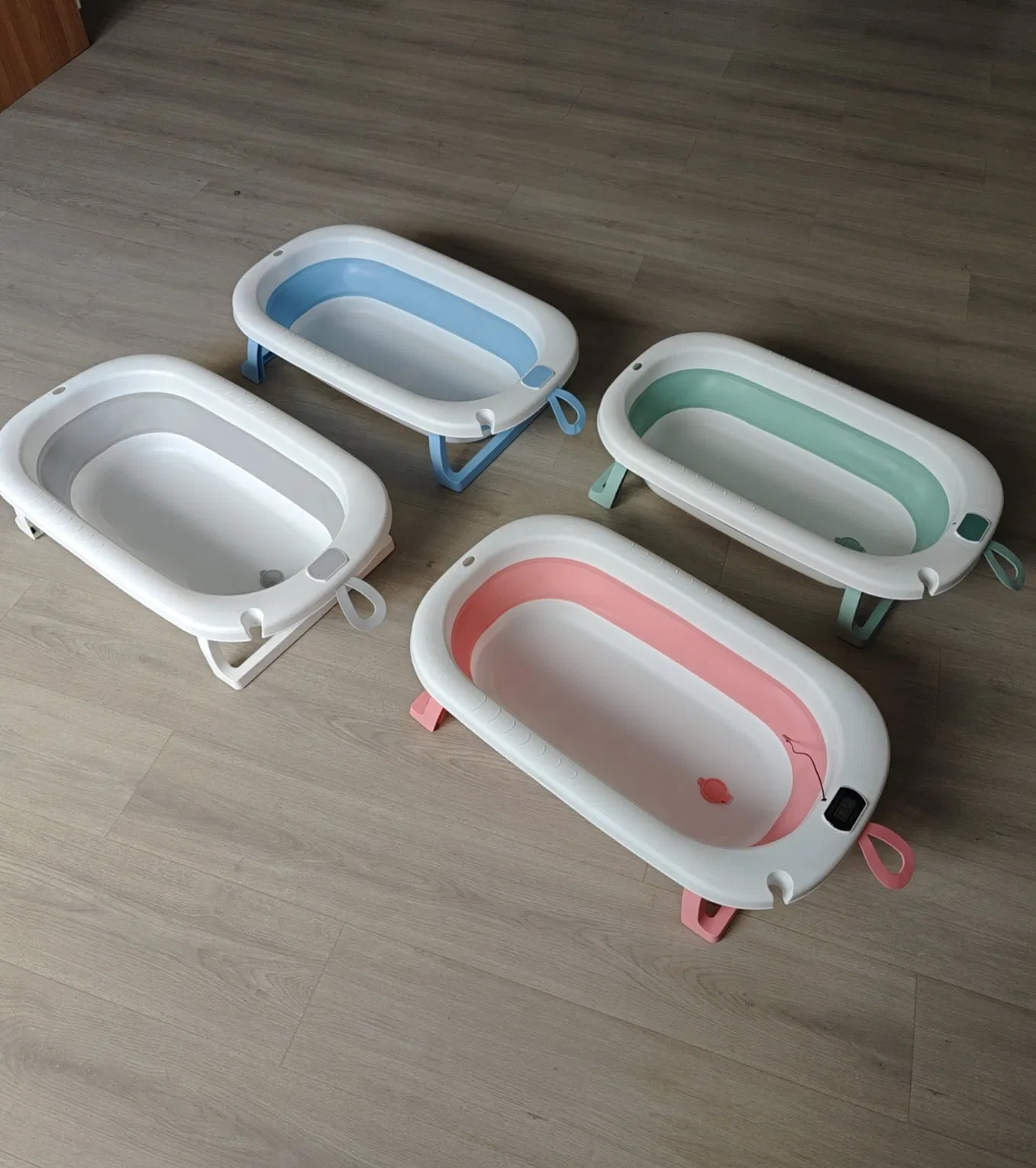 Baby Plastic Bath Tub with temperature Display