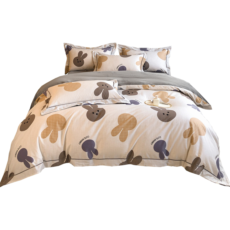 Rabbit Shape Sheet Quilt 4 PCS Bed Set Reversible Bed Sheet