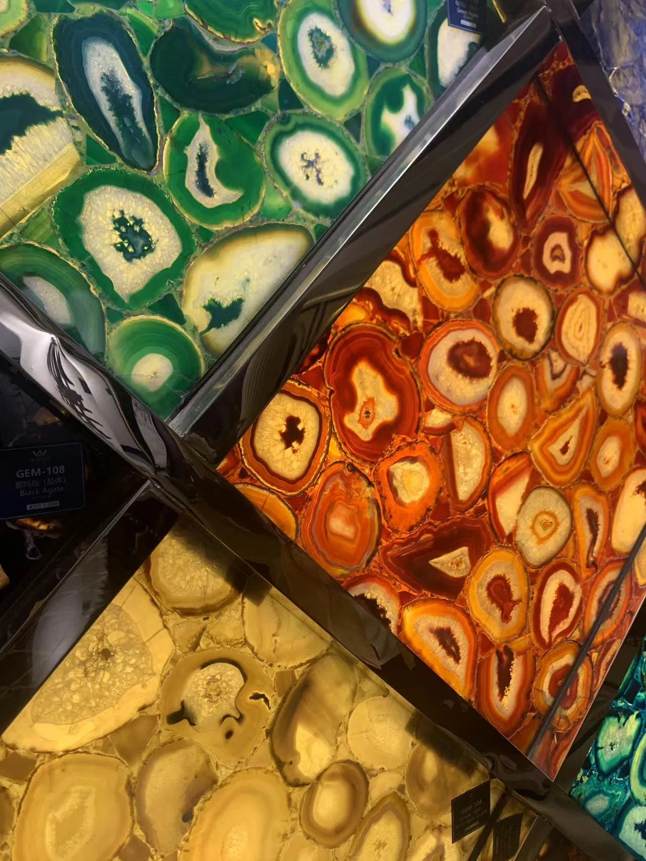 Wayon Semi Precious Stone Board/Crystal/Agate High Gloss and Transparency Luxurious Background Wall