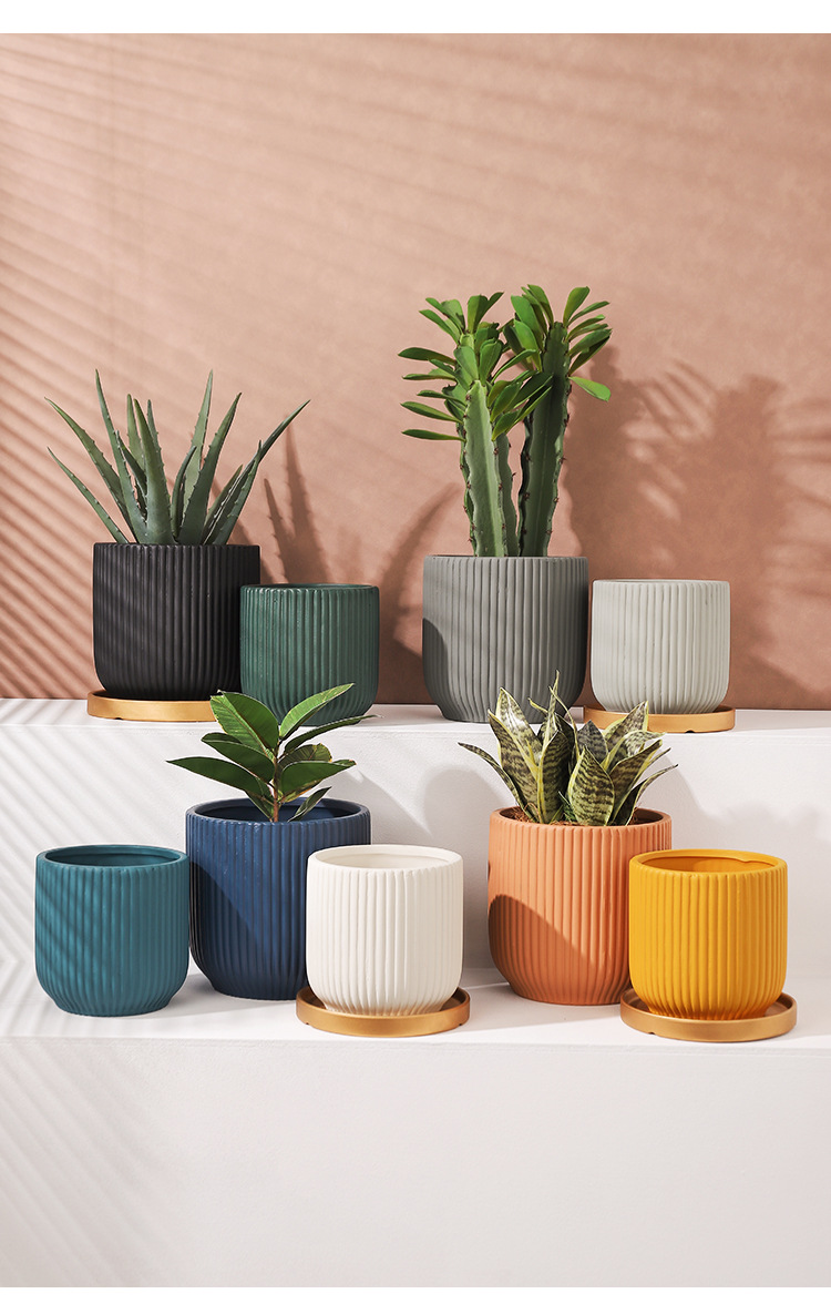 Горшки садовые для комнатных растений