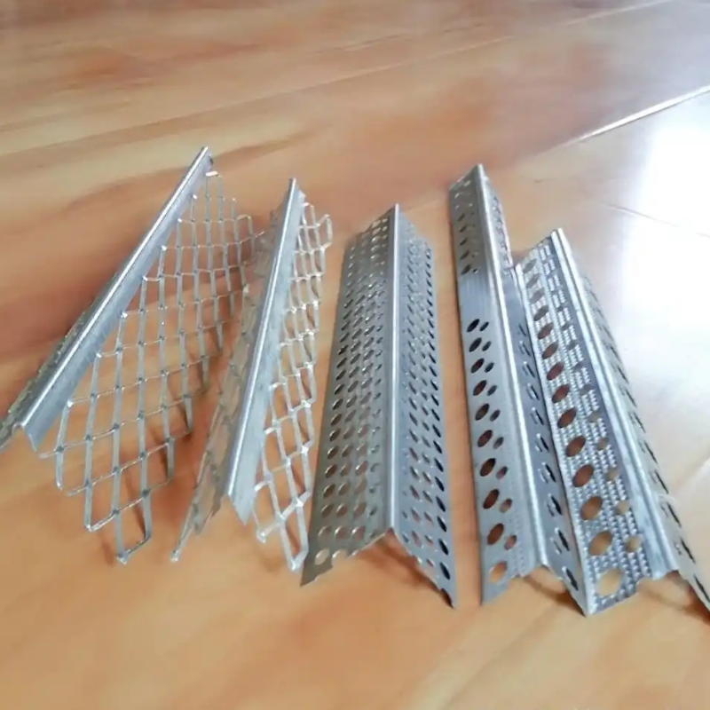 PVC Corner Galvanized Steel Corner Bead for Drywall and Plaster Wall Protection with Fiberglass Mesh with SGS Certification / with CE Approved