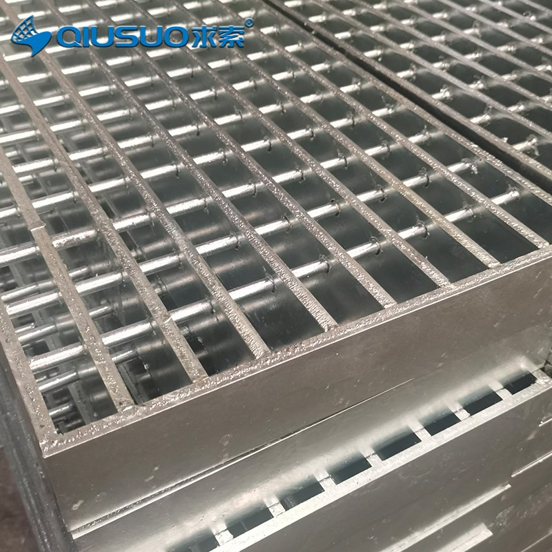 Hot Selling Hot Dipped Gal. Steel Grating Trench Drain Cover Used for Drainage System