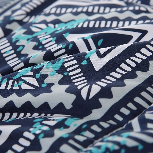 Hypoallergenic Microfiber Cover Polyester Queen Size Reversible Comforter