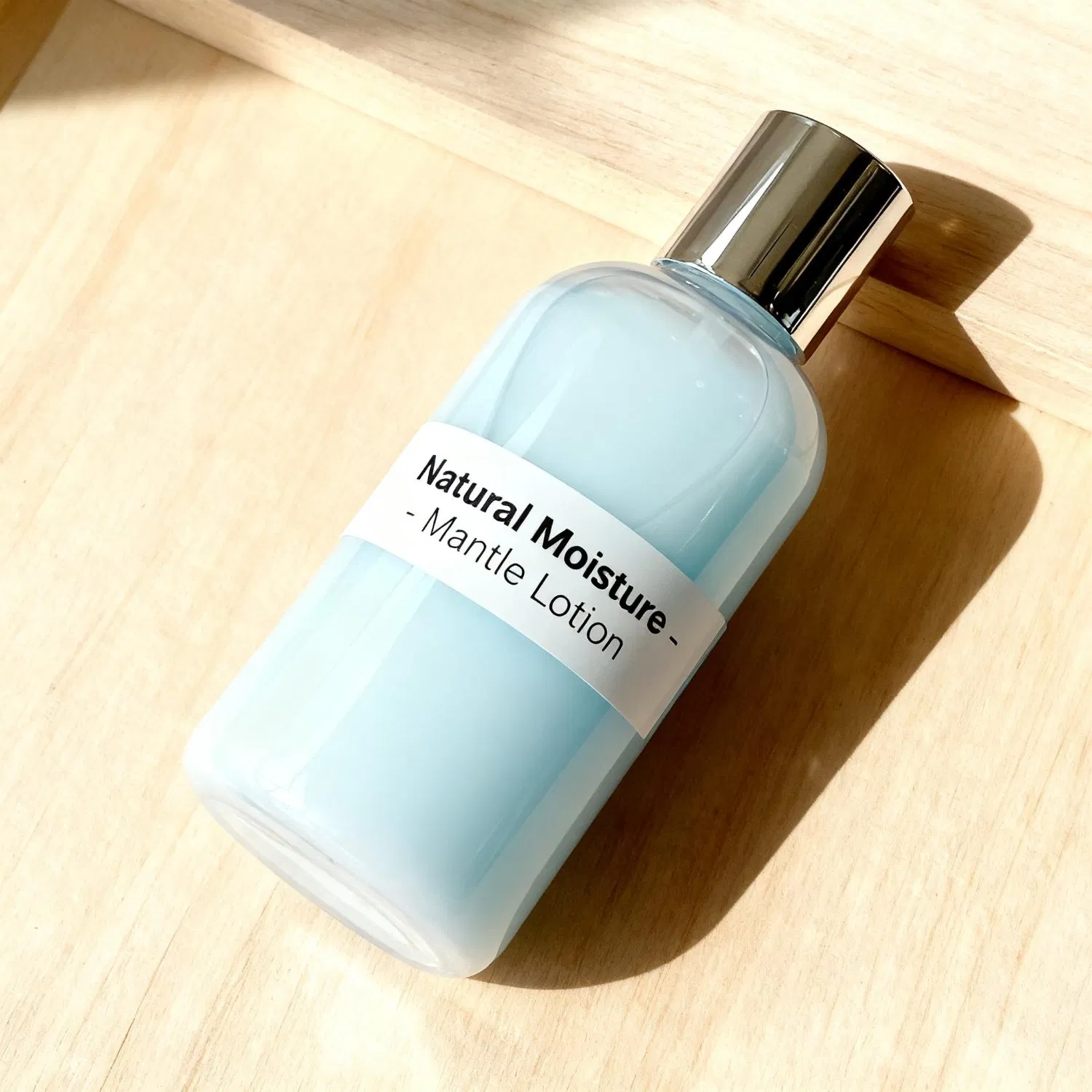 Lightening Citrus Aurantium Dulcis Oil and Panthenol Even-Tone Face Lotion for Spot Correction and Clarity