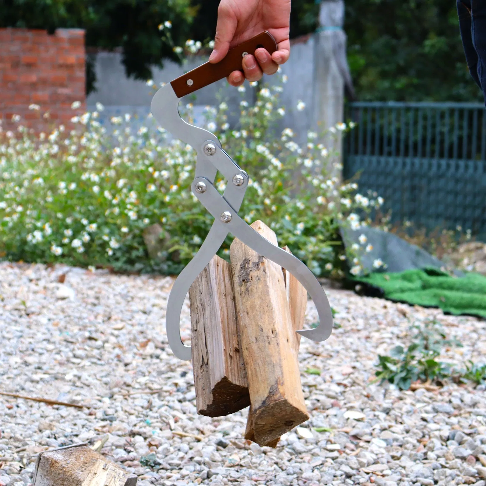 Коготь для переноски бревен, складной