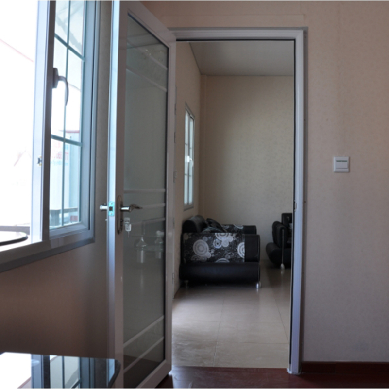 Prefabricated Portable Tiny Luxury Mobile Three/Two Bedrooms Container House Prefab Light Steel Structure Modular Prefab Wooden Villa