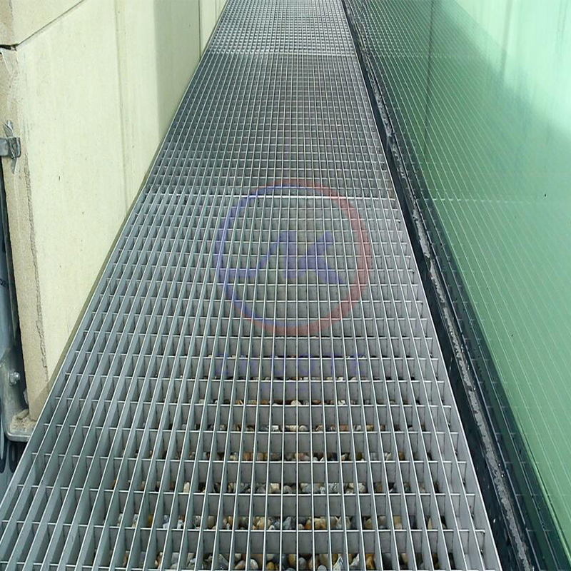 Standard Size Welded Grating Type Stair Step