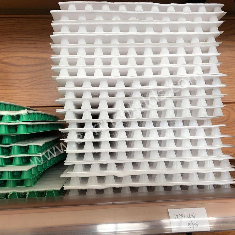 Factory Price HDPE Waterproof Roof Garden Green Dimple Drainage Board