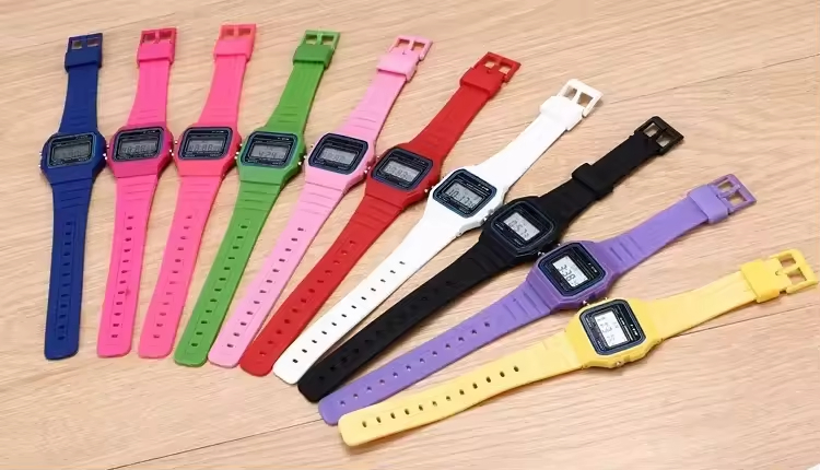 Digital Watch Ultra Thin Minimalist Sports Outdoor LED Screen Large Face Wrist Watches with Back Light Alarm Date Stopwatch