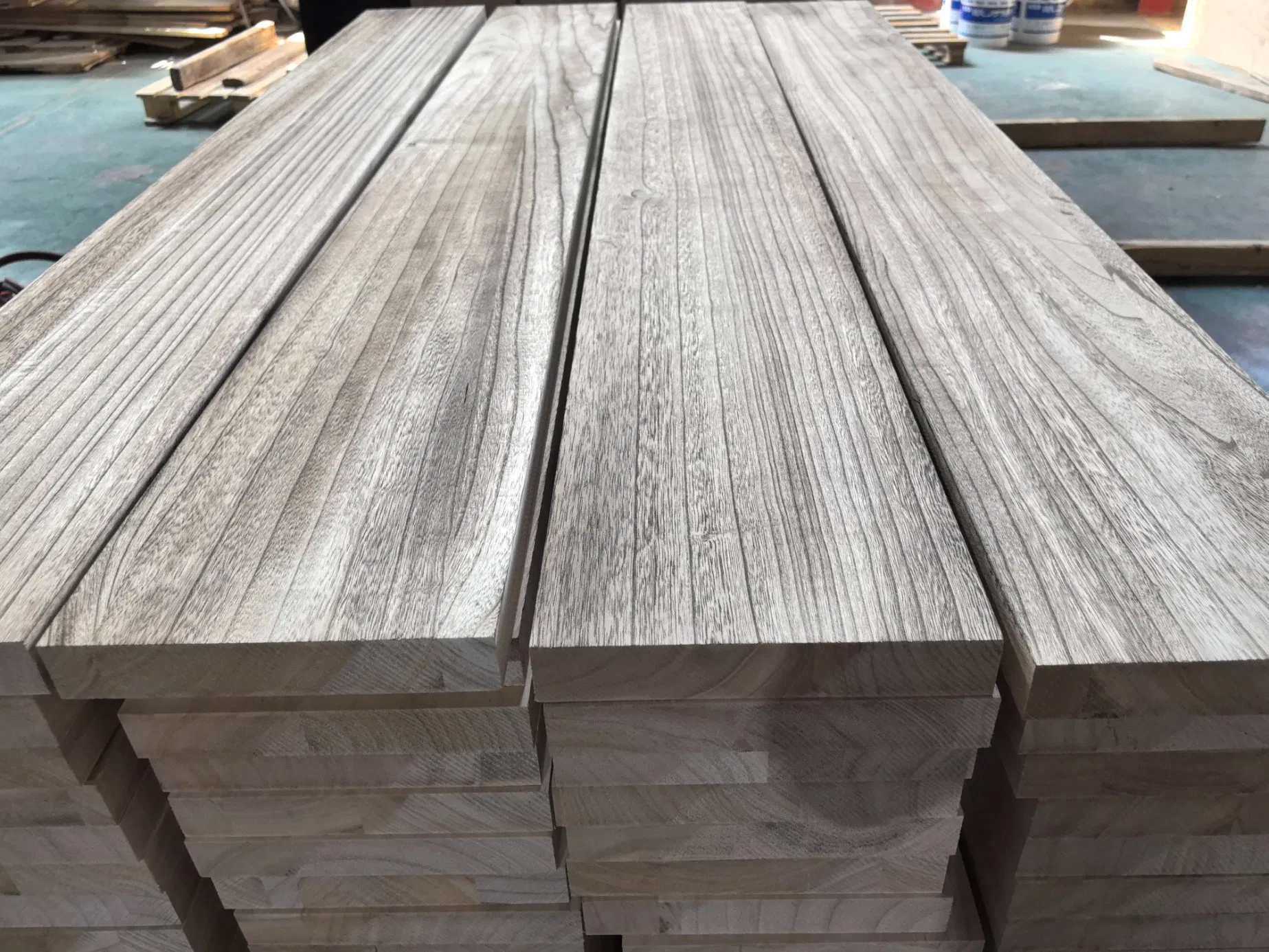 Soft Light Wood Manufacturer 1.5in Thickness 38mm Paulownia Panel for Decoration /Shelf/Floor