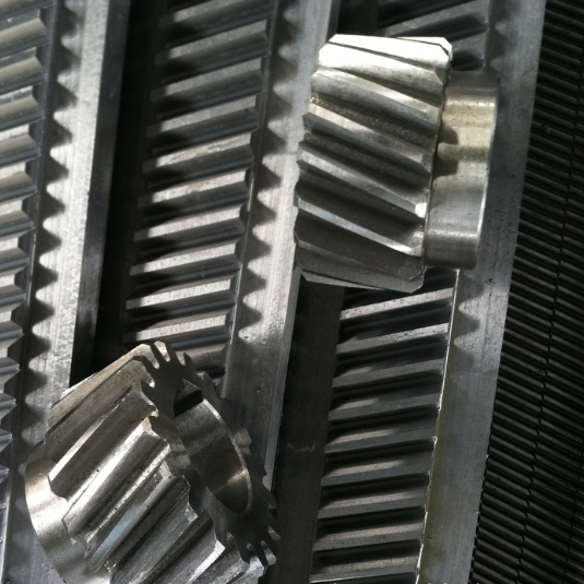 Spot Wholesale Module 1 to Module 8 CNC System C45 Steel Helical Pinion Gear Racks