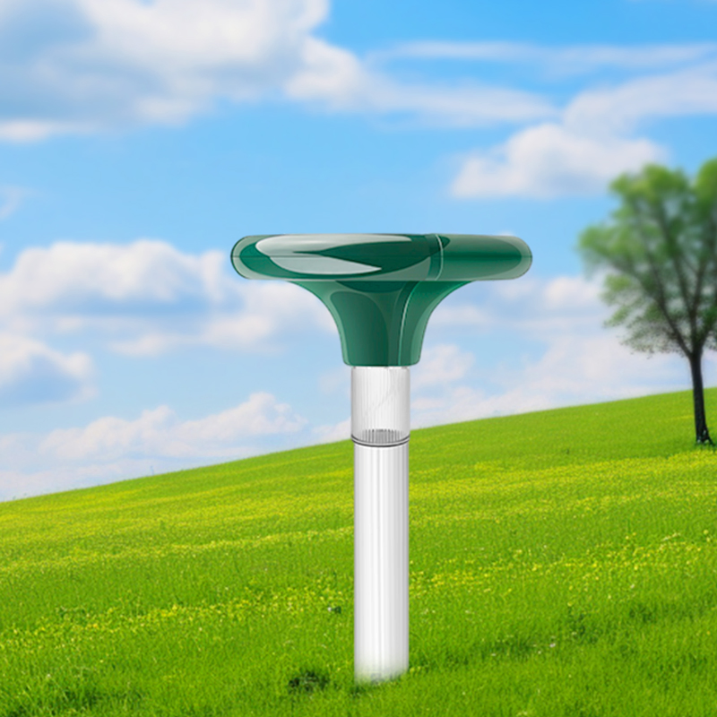Electric Garden Outdoor Ultrasonic Pest Repeller for Gopher Mole Control with Light