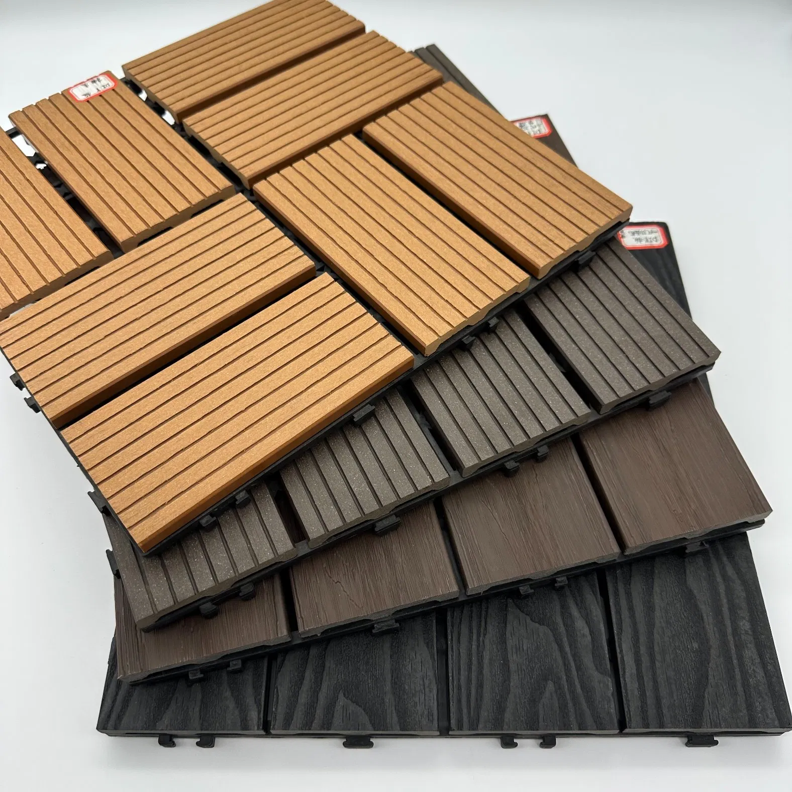 Напольная плитка WPC под камень для улицы