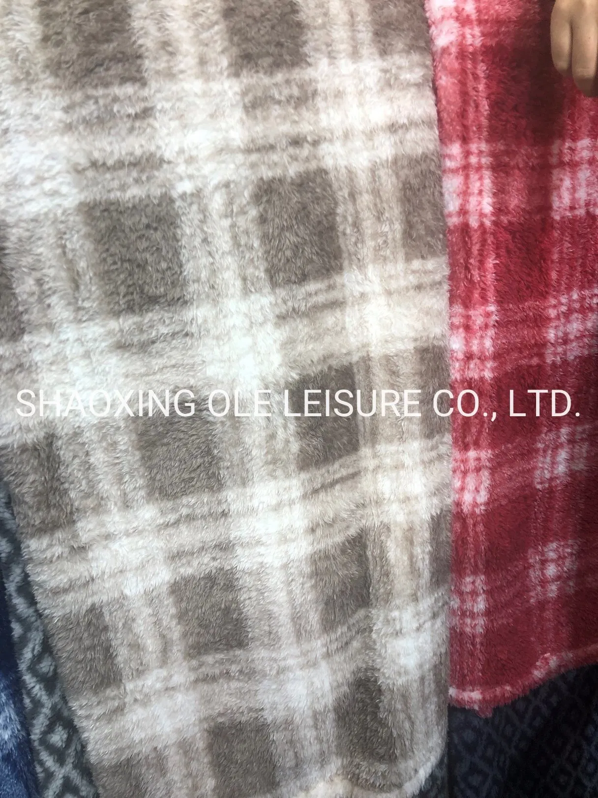 Плед в клетку из шерпы с принтом для Рождества