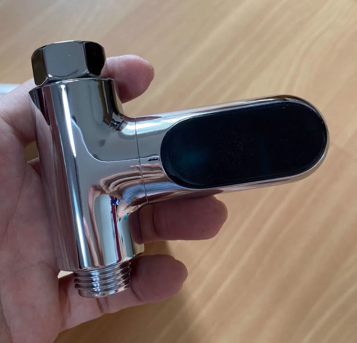 LCD Temperature Display Valve for Precise Shower Water Temperature Monitoring