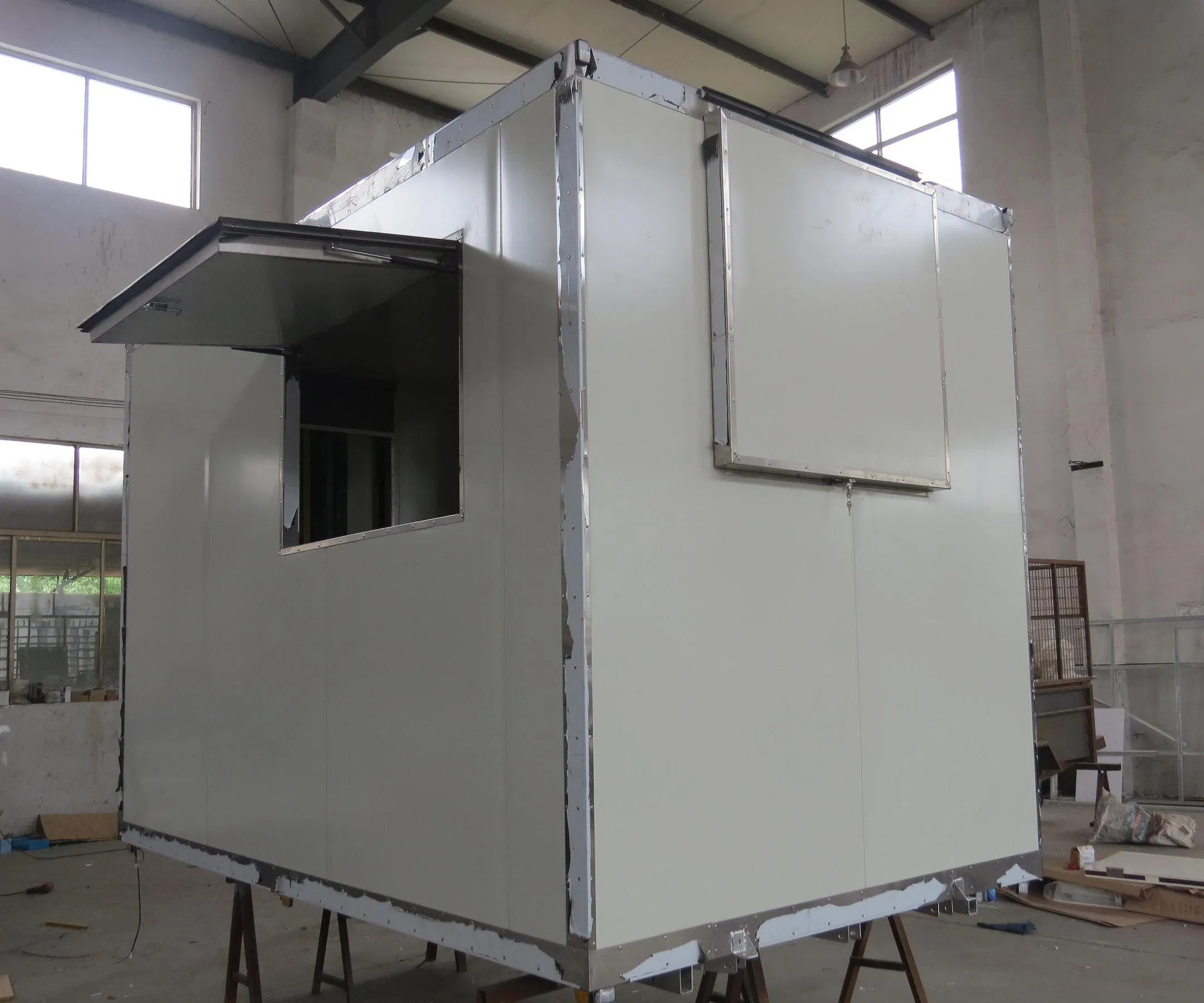 EPS Sandwich Panel Coolroom on Trailer