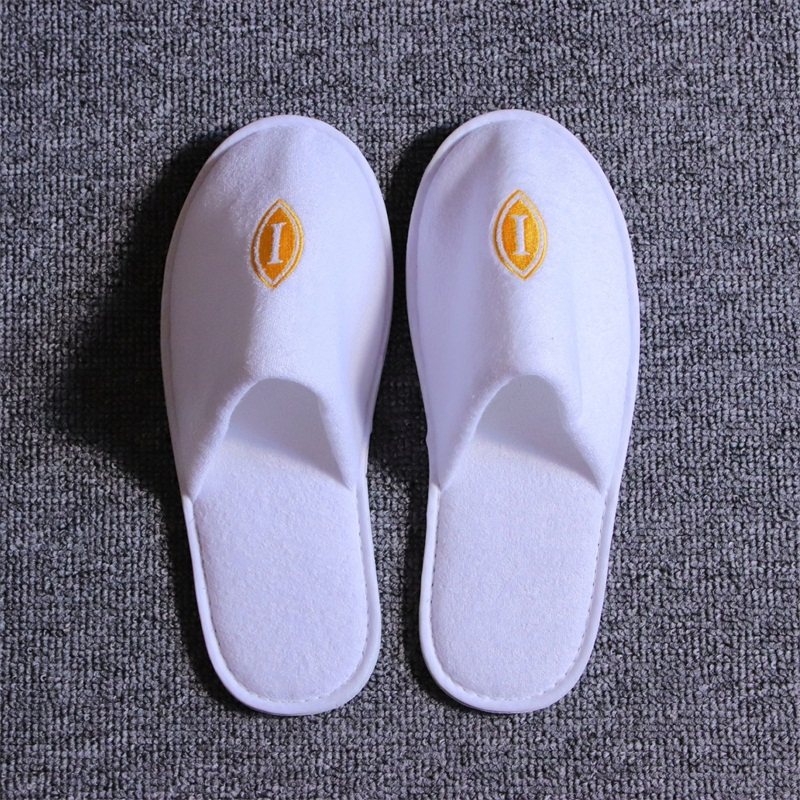 Экологические одноразовые тапочки для отеля из махровой ткани