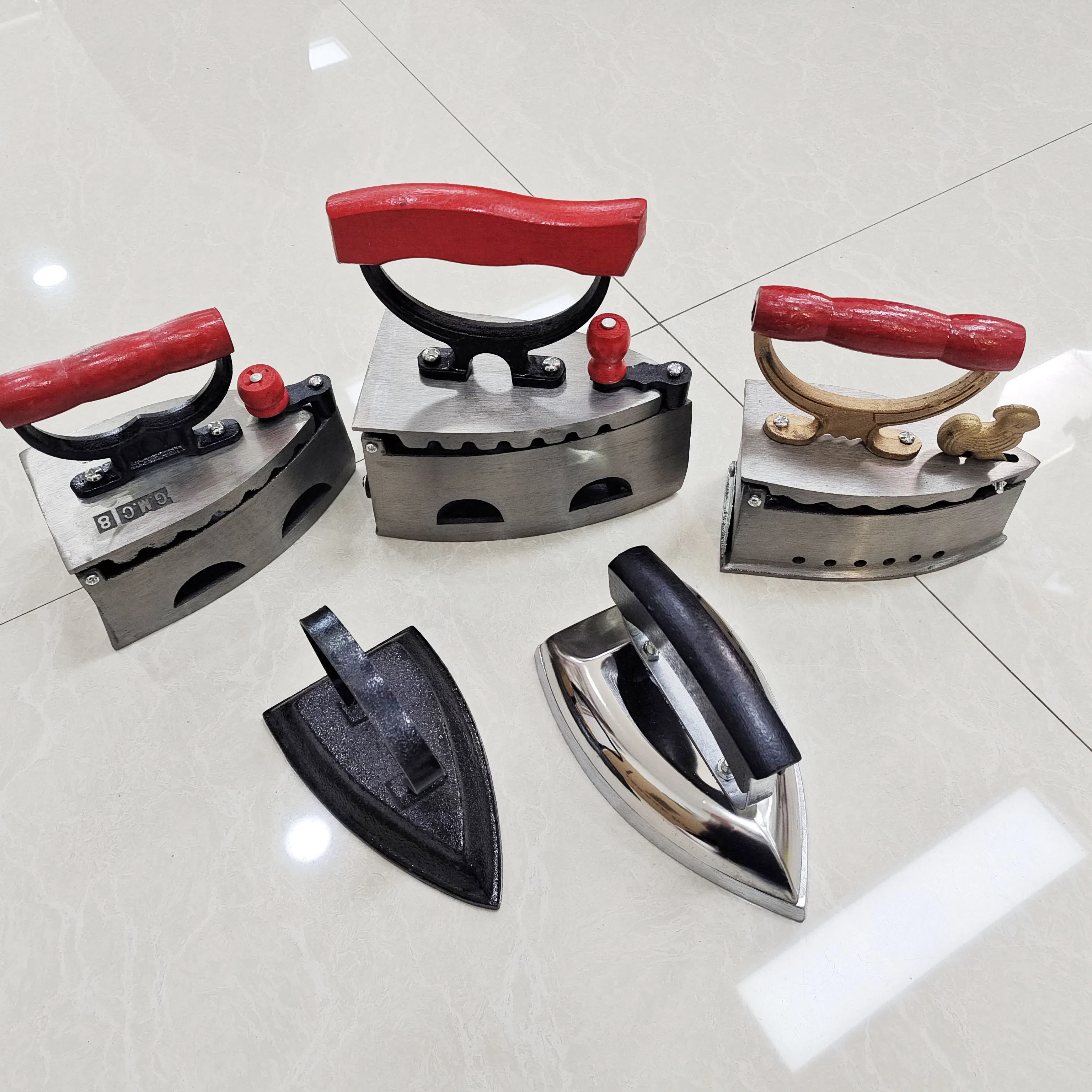 Full Polished 752# 753# Charcoal Iron for Timeless and Efficient Clothing Care